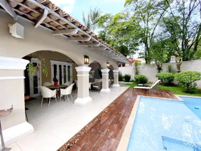 Casa com 3 Quartos à venda, 318m² no Pacaembu, São Paulo