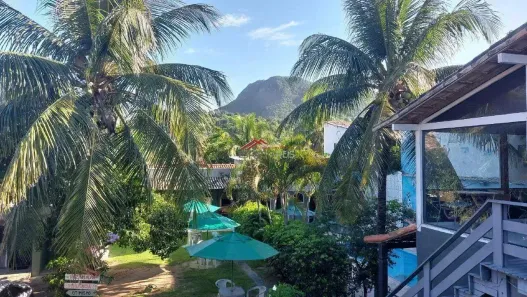 Imóvel Comercial com 14 Quartos para alugar, 500m² no Tucuns, Armação dos Búzios