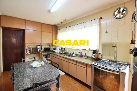 Sobrado com 2 Quartos à venda, 183m² no Anchieta, São Bernardo do Campo