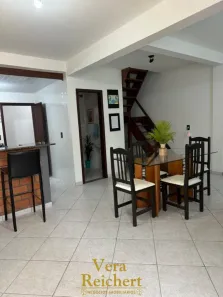 Casa com 2 Quartos para alugar, 80m² no Canto Grande, Bombinhas