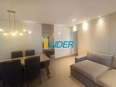 Apartamento com 3 Quartos para alugar, 110m² no Tabajaras, Uberlândia