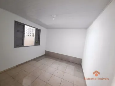 Casa com 1 Quarto para alugar, 70m² no Umuarama, Osasco