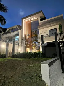 Sobrado com 3 Quartos à venda, 280m² no Santo Inácio, Curitiba