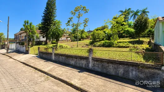 Lote/Terreno à venda, 936m² no Nova Brasília, Joinville