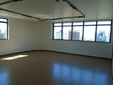 Sala Comercial à venda, 60m² no Santa Efigênia, Belo Horizonte