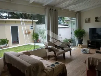 Casa com 2 Quartos à venda, 100m² no Jardim Europa, Porto Alegre