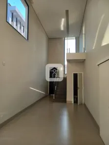 Casa de Condomínio com 4 Quartos à venda, 199m² no Granja Marileusa, Uberlândia
