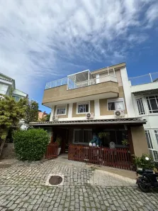 Casa de Condomínio com 5 Quartos à venda, 224m² no Barra da Tijuca, Rio de Janeiro