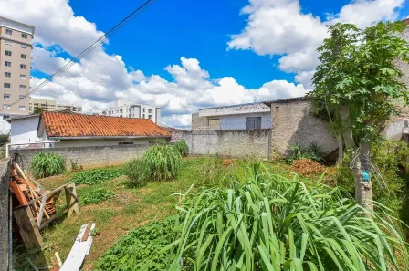 Lote/Terreno à venda, 600m² no Lindóia, Curitiba