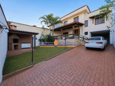 Casa com 5 Quartos à venda, 112m² no Santa Amélia, Belo Horizonte
