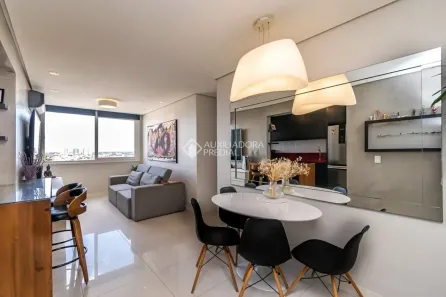 Apartamento com 2 Quartos à venda, 60m² no São João, Porto Alegre