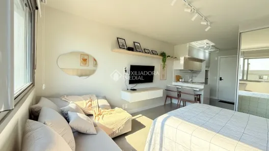 Apartamento com 1 Quarto para alugar, 29m² no Mont Serrat, Porto Alegre
