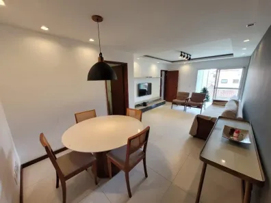 Apartamento com 3 Quartos para alugar, 141m² no Riviera Fluminense, Macaé