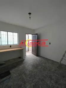 Casa com 1 Quarto para alugar, 40m² no Jardim Zimbardi, Guarulhos