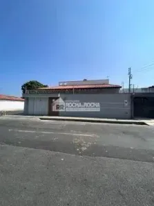 Casa com 3 Quartos à venda, 300m² no Santo Antônio, Teresina