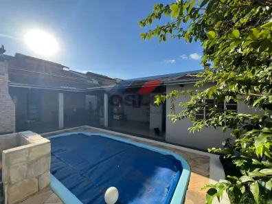 Casa com 3 Quartos à venda, 240m² no Moinho dos Ventos, Goiânia