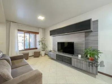 Casa com 3 Quartos à venda, 342m² no Espírito Santo, Porto Alegre