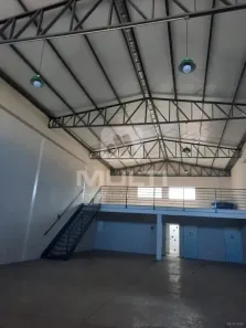 Casa com 1 Quarto para alugar, 250m² no Novo Mundo, Uberlândia