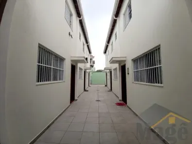 Sobrado com 2 Quartos para alugar, 60m² no Jardim Helena Maria, Guarujá