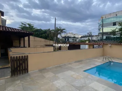 Casa de Condomínio com 2 Quartos à venda, 55m² no Recreio dos Bandeirantes, Rio de Janeiro