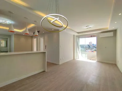 Apartamento com 2 Quartos para alugar, 75m² no Pátria Nova, Novo Hamburgo