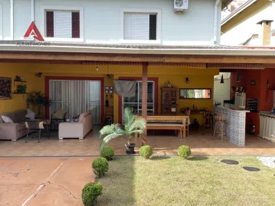 Casa de Condomínio com 4 Quartos à venda, 160m² no Loteamento Villa Branca, Jacareí