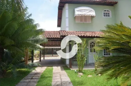 Casa de Condomínio com 5 Quartos à venda, 300m² no Badu, Niterói