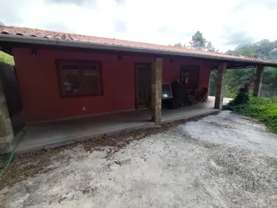 Casa com 2 Quartos à venda, 154m² no Itaipava, Petrópolis