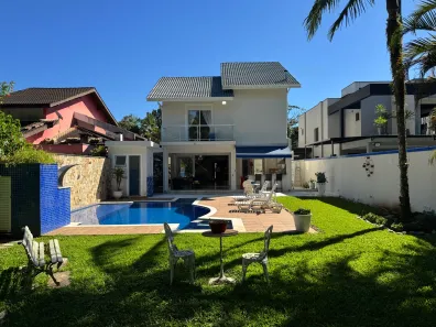 Casa com 6 Quartos para alugar, 379m² no Riviera, Bertioga