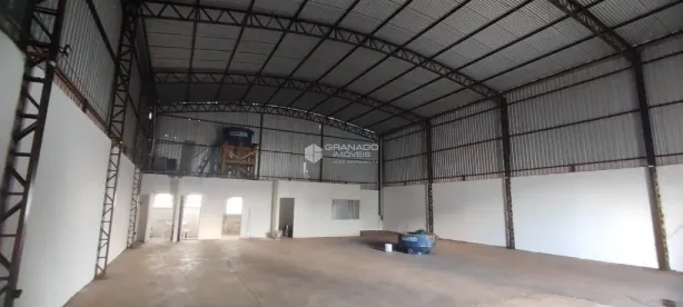 Ponto Comercial para alugar, 300m² no Jardim Valparaiso, Maringá