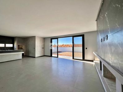 Casa de Condomínio com 3 Quartos à venda, 233m² no Laranjal, Pelotas