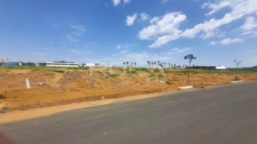 Lote/Terreno à venda, 360m² no Jardim Bandeirantes, São Carlos