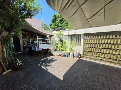 Casa com 4 Quartos à venda, 270m² no Vigilato Pereira, Uberlândia