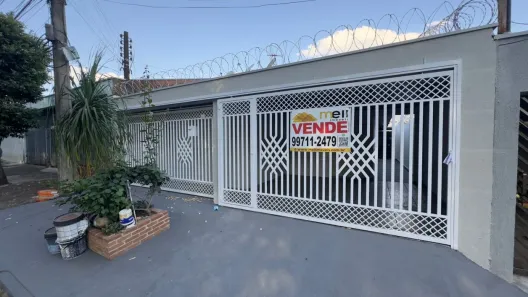 Casa com 4 Quartos à venda, 129m² no Conjunto Habitacional Ana Jacinta, Presidente Prudente