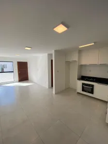Casa de Condomínio com 3 Quartos para alugar, 110m² no Alphaville (Abrantes), Camaçari