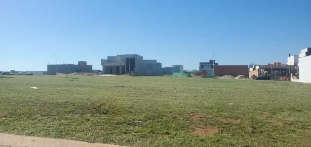 Lote/Terreno à venda, 300m² no Jardim Esplanada, Indaiatuba