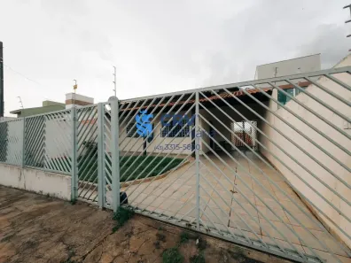 Casa com 3 Quartos à venda, 250m² no Universitário, Londrina