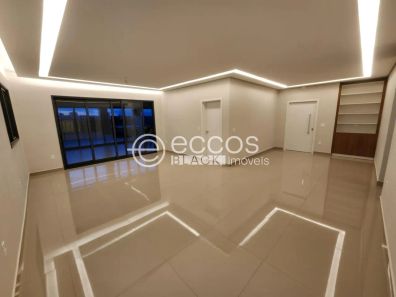 Cobertura com 4 Quartos à venda, 335m² no Morada da Colina, Uberlândia