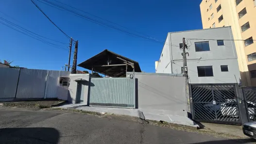 Galpão/Depósito/Armazém com 5 Quartos para alugar, 680m² no Vila Nair, São Paulo
