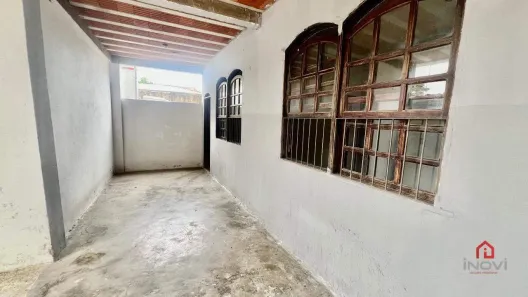 Casa com 2 Quartos para alugar, 80m² no Santa Terezinha, Belo Horizonte
