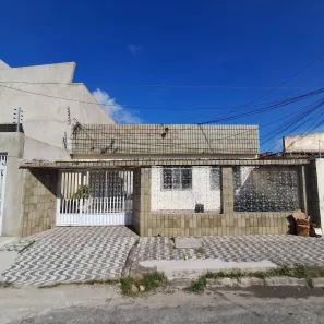 Casa com 5 Quartos à venda, 323m² no José Bonifácio, Fortaleza