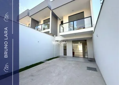 Casa com 3 Quartos à venda, 111m² no Santa Fé, Betim