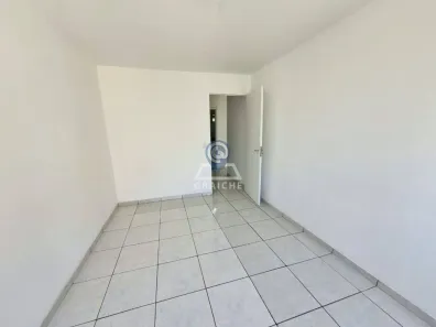 Apartamento com 1 Quarto para alugar, 42m² no República, São Paulo