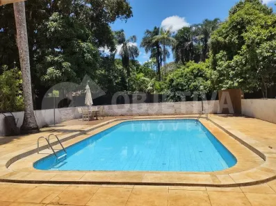 Fazenda/Sítio com 3 Quartos à venda, 230m² no Mansões Aeroporto, Uberlândia