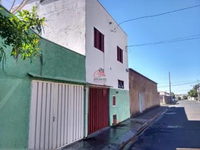 Casa com 3 Quartos à venda, 198m² no Conjunto Cássio Rezende, Uberaba