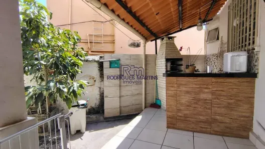 Casa com 3 Quartos à venda, 384m² no Caiçaras, Belo Horizonte