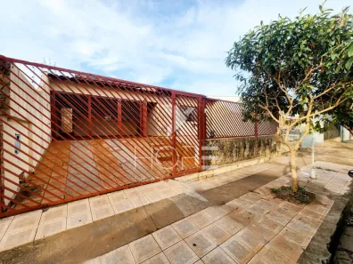 Casa com 3 Quartos à venda, 182m² no Pacaembu, Londrina