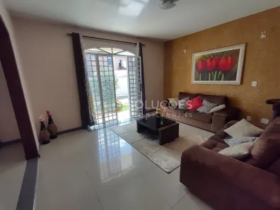 Sobrado com 4 Quartos à venda, 250m² no Setor Habitacional Contagem, Brasília