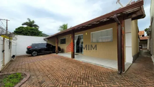 Casa com 3 Quartos à venda, 150m² no Piratininga, Niterói