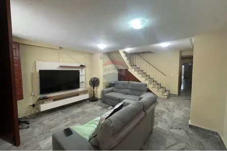 Imóvel Comercial com 7 Quartos para alugar, 350m² no Cremação, Belém
